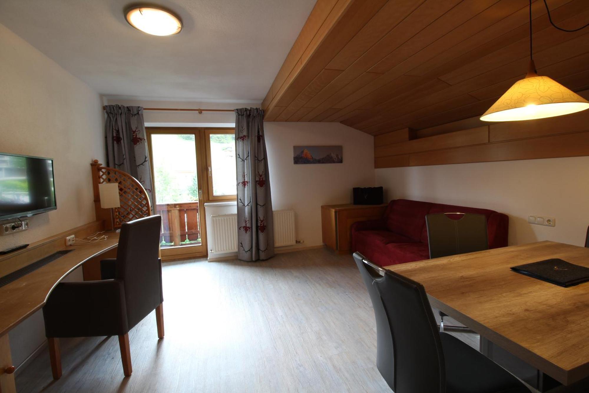 Appartements Alpenland 레르모스 외부 사진